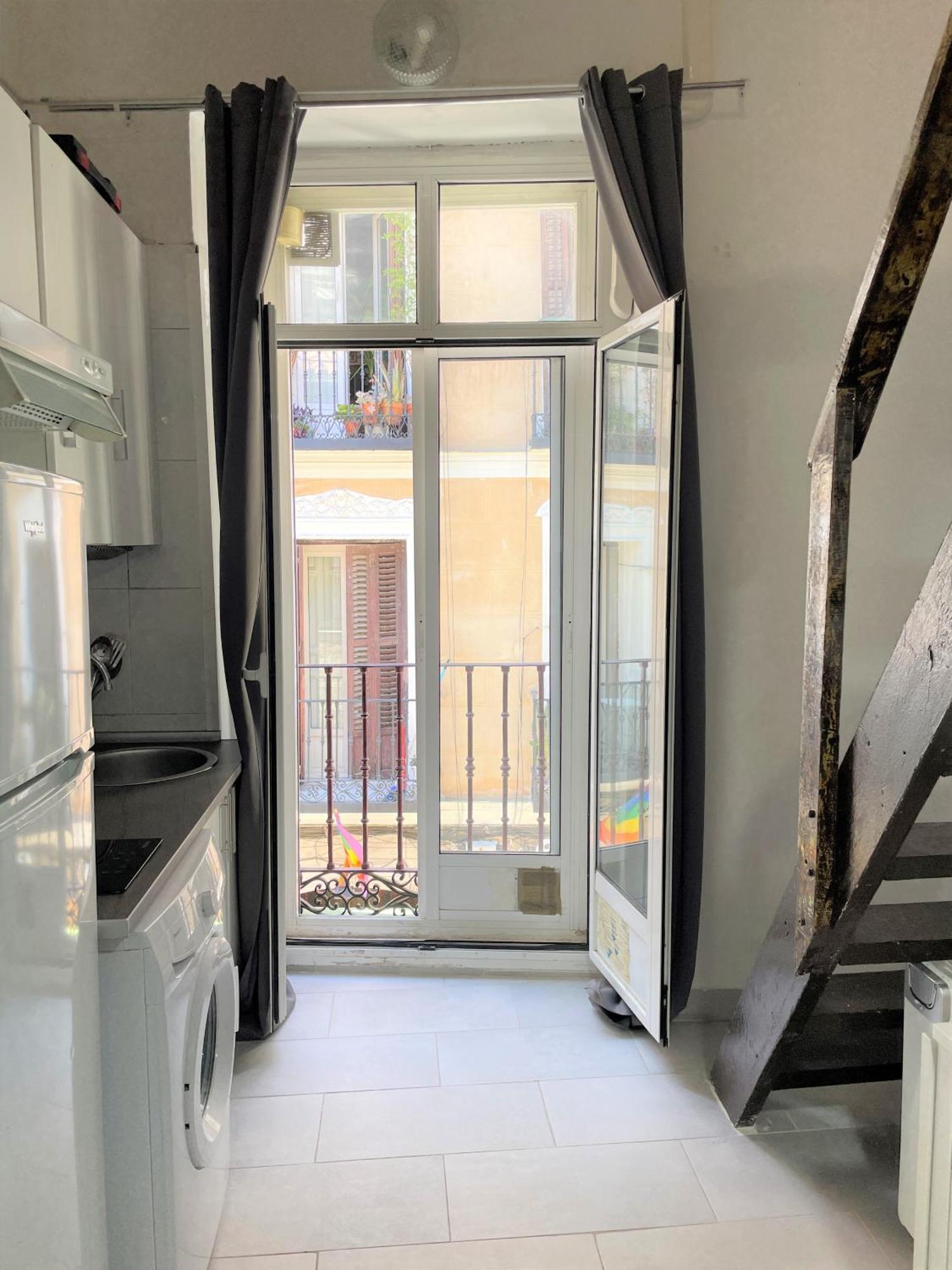 Acogedor Apartamento Con Balcon En El Barrio De Chueca, Gran Via Con Aire Acondicionado Y Calefaccion Madrid Luaran gambar